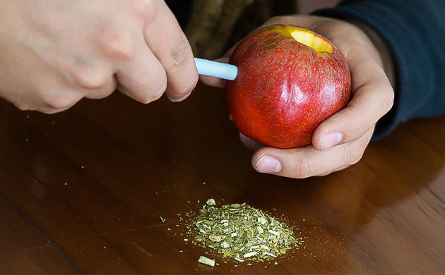 Как сделать трубку из фрукта Трубка из яблока: инструкция