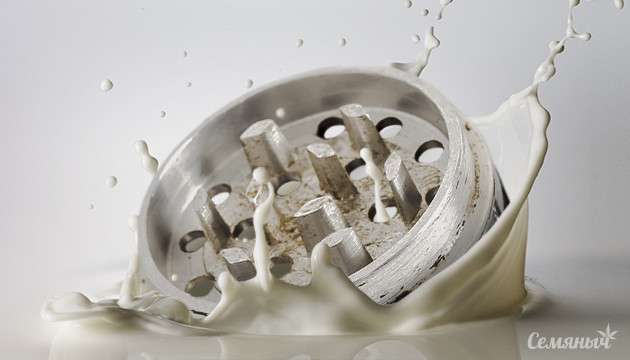 Очищение гриндера Использование гриндера