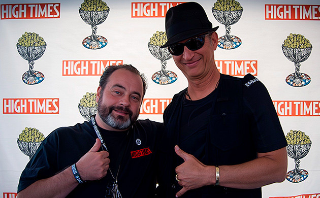 Золотые медали в категориях «Сатива» и «Аутдор» Фестиваль Cannabis Cup