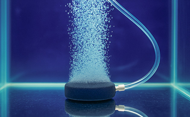 Аэрационный камень и шланги для полноценной работы компрессора Аэрационный камень и шланги