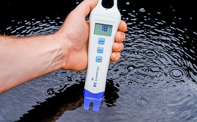 Цифровой термометр для эффективного контроля температуры питательного раствора Температура раствора в баке