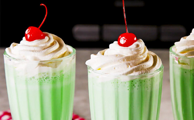 Коктейль Shamrock Молочный коктейль