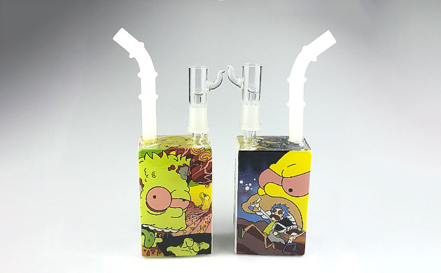 Использование фруктовых соков в бонгах Бонги с яркими рисунками