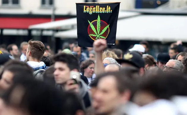 Толерантное отношение местного населения к употреблению марихуаны Отношение населения к марихуане