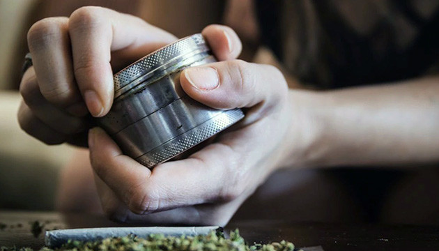 Металлический гриндер Гриндер из металла