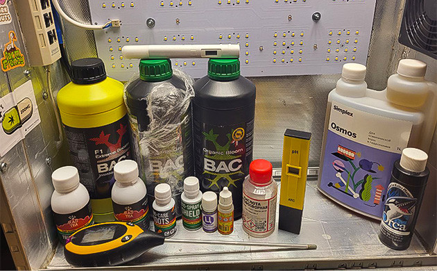 Подготовление комплекта удобрений для выращивания каннабиса Комплект удобрений для каннабиса